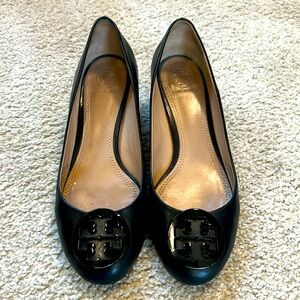 Tory Burch Black square heeled pumps